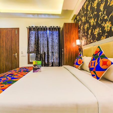 Fabhotel Star Of Taj Restobar Fatehabad Road Агра Экстерьер фото