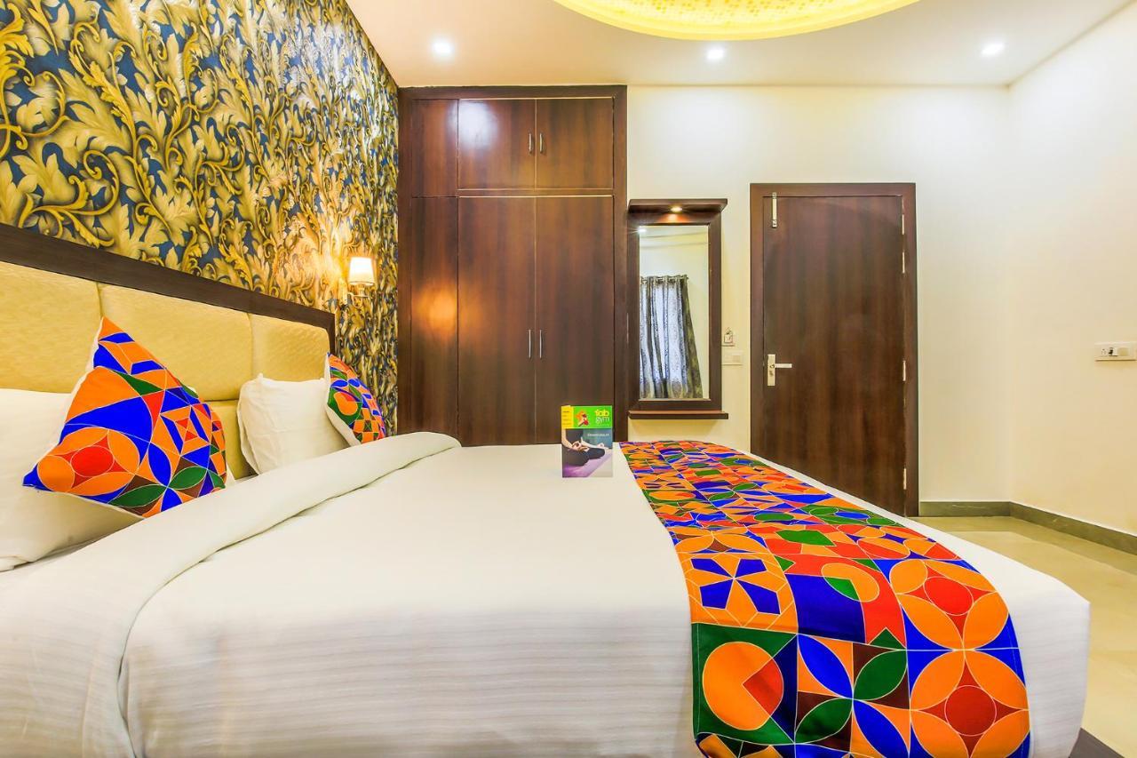 Fabhotel Star Of Taj Restobar Fatehabad Road Агра Экстерьер фото
