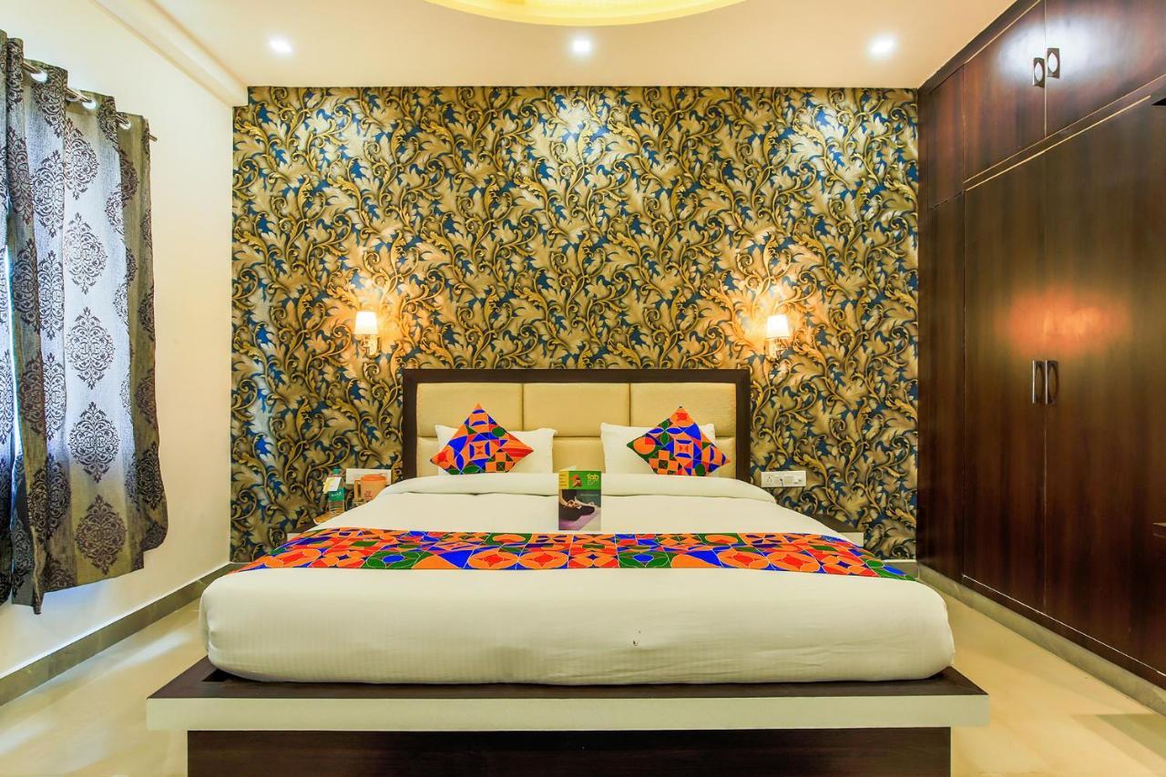 Fabhotel Star Of Taj Restobar Fatehabad Road Агра Экстерьер фото